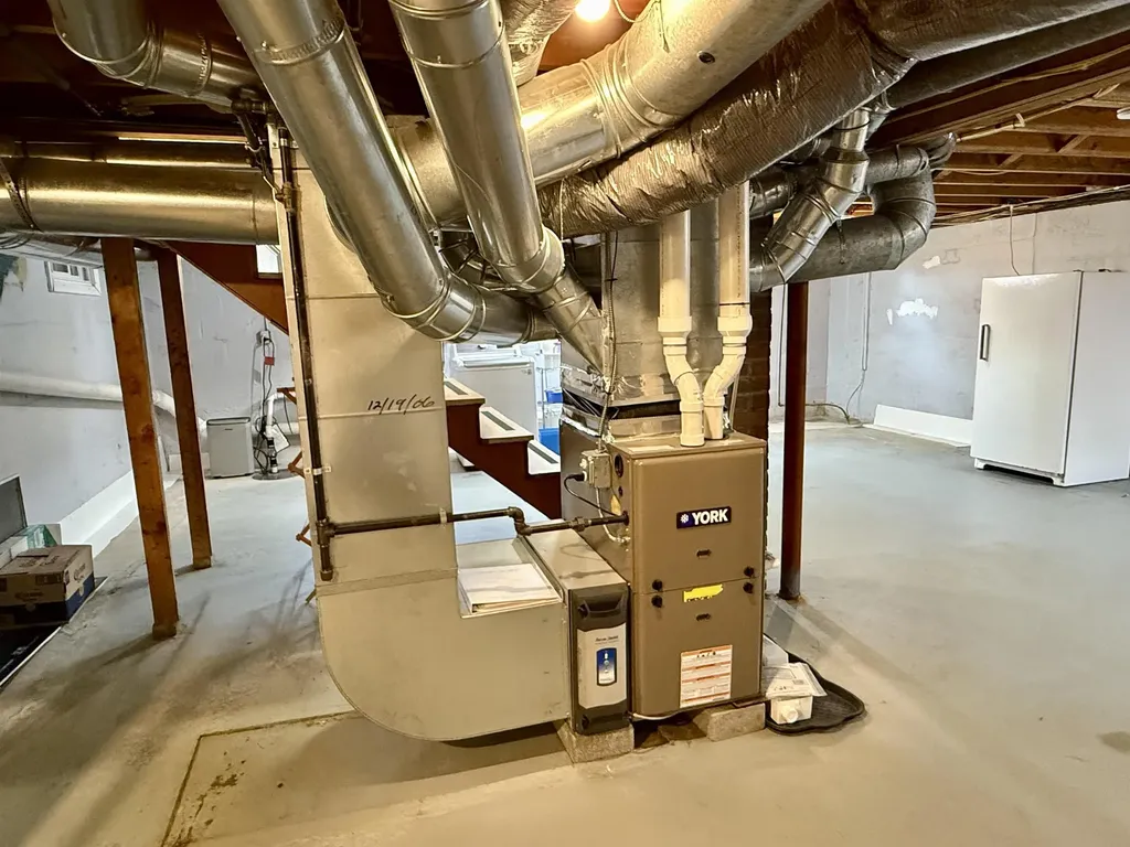 110 Iroquois Avenue Essex Junction VT 05452