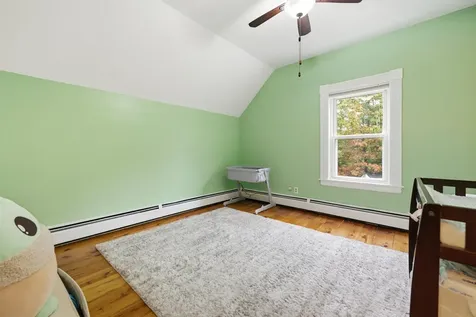 10 Brady Avenue Salem NH 03079