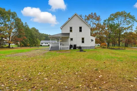 10 Brady Avenue Salem NH 03079