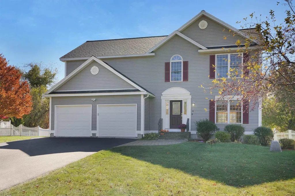 16 Summit Road Bedford NH 03110