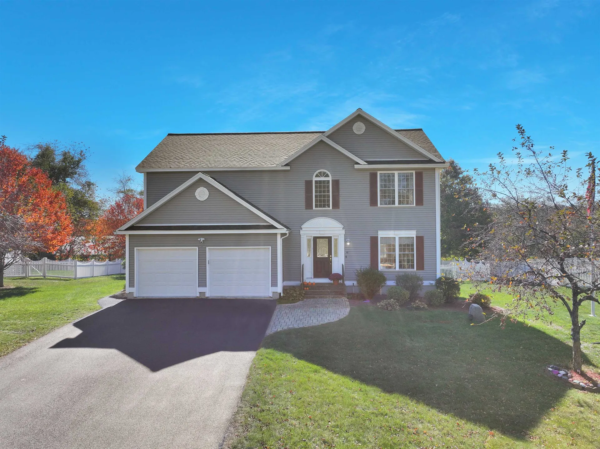 16 Summit Road Bedford NH 03110