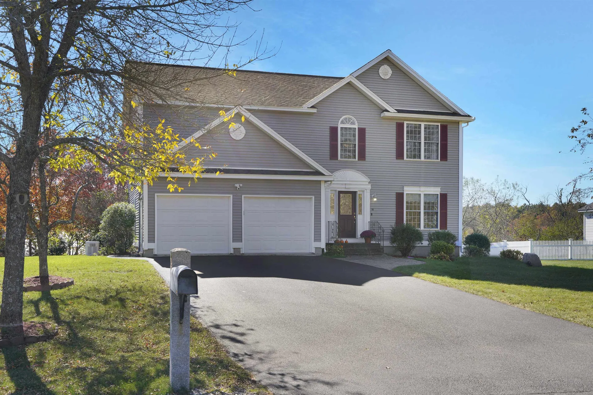 16 Summit Road Bedford NH 03110