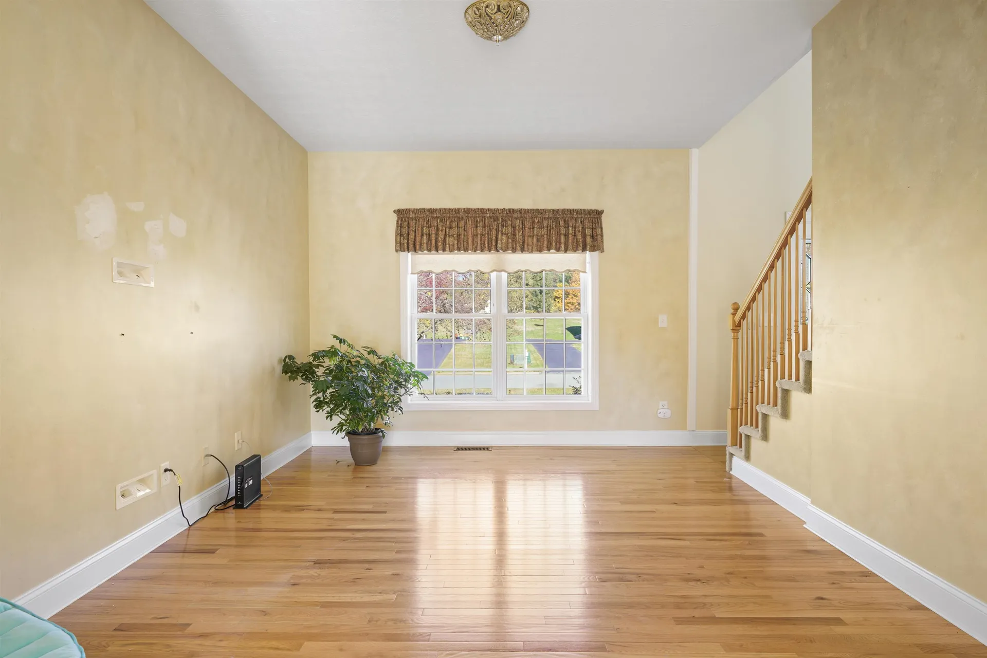 16 Summit Road Bedford NH 03110