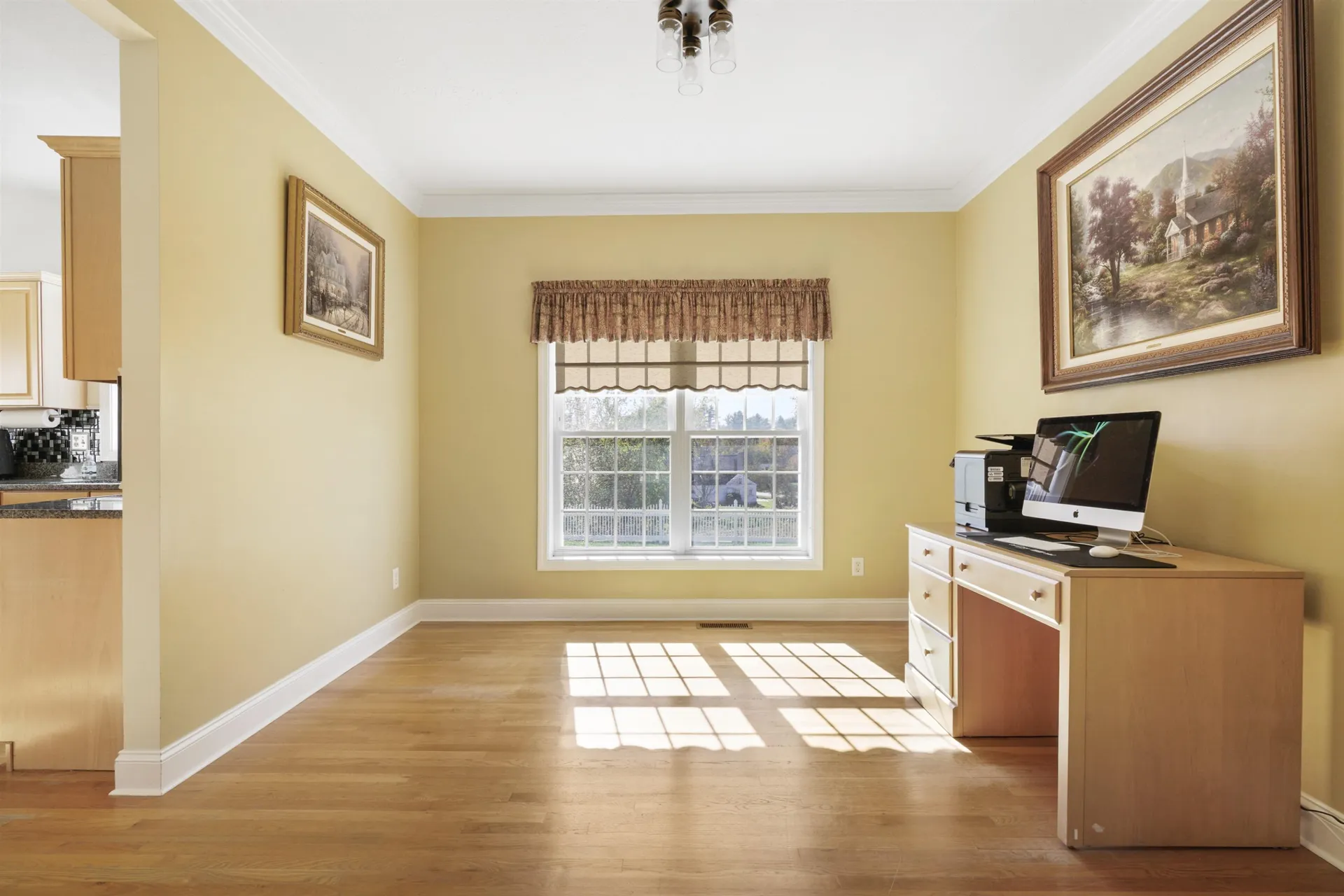 16 Summit Road Bedford NH 03110