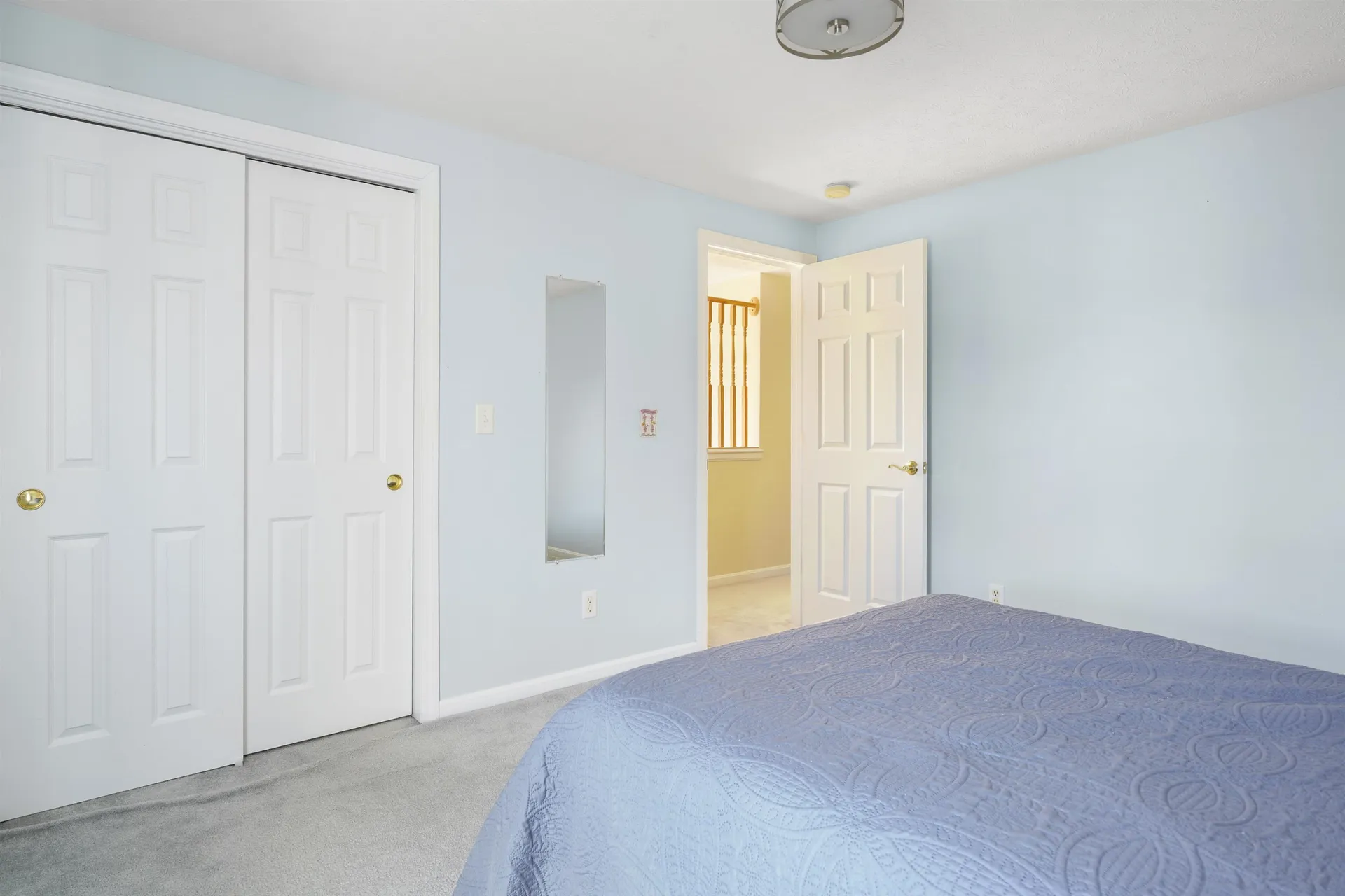 16 Summit Road Bedford NH 03110