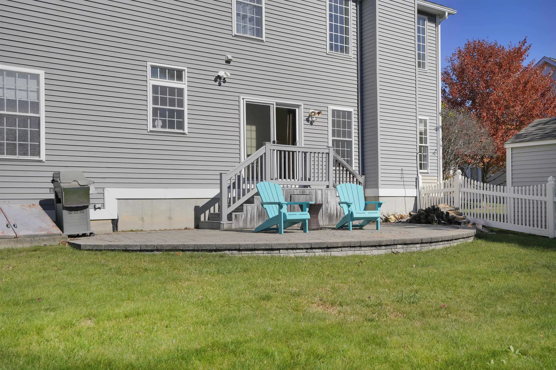 16 Summit Road Bedford NH 03110