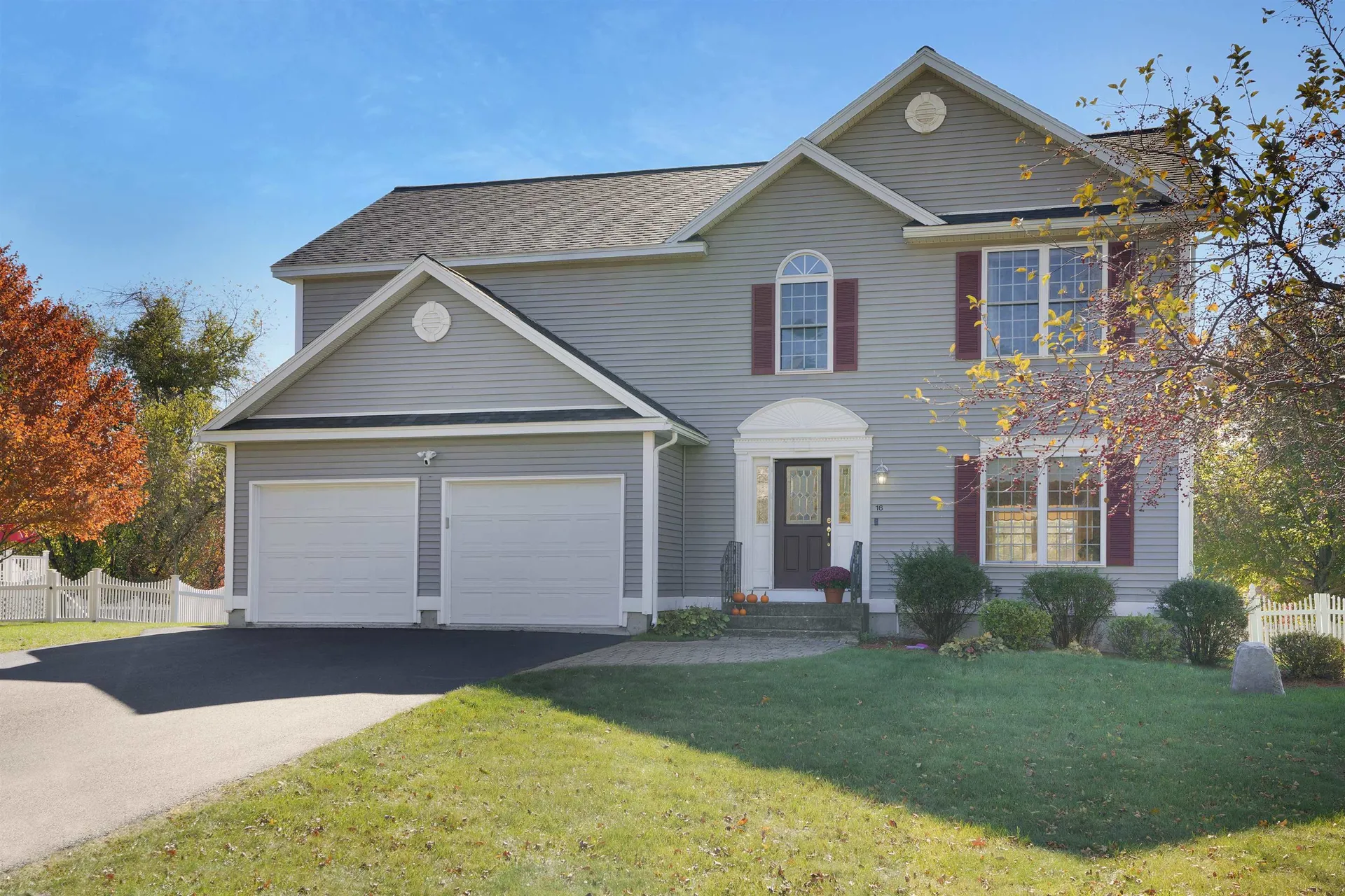 16 Summit Road Bedford NH 03110