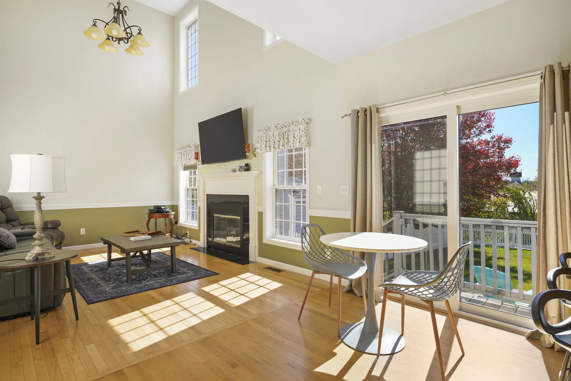 16 Summit Road Bedford NH 03110