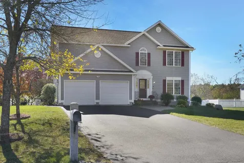 16 Summit Road Bedford NH 03110