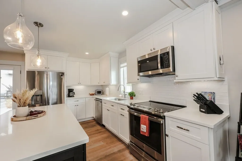 109 Weirs Boulevard Laconia NH 03246