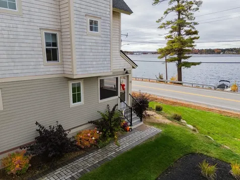 109 Weirs Boulevard Laconia NH 03246