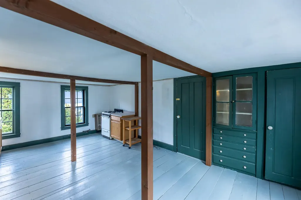 48 Cross Street Newbury VT 05051