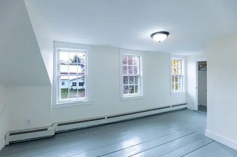 48 Cross Street Newbury VT 05051