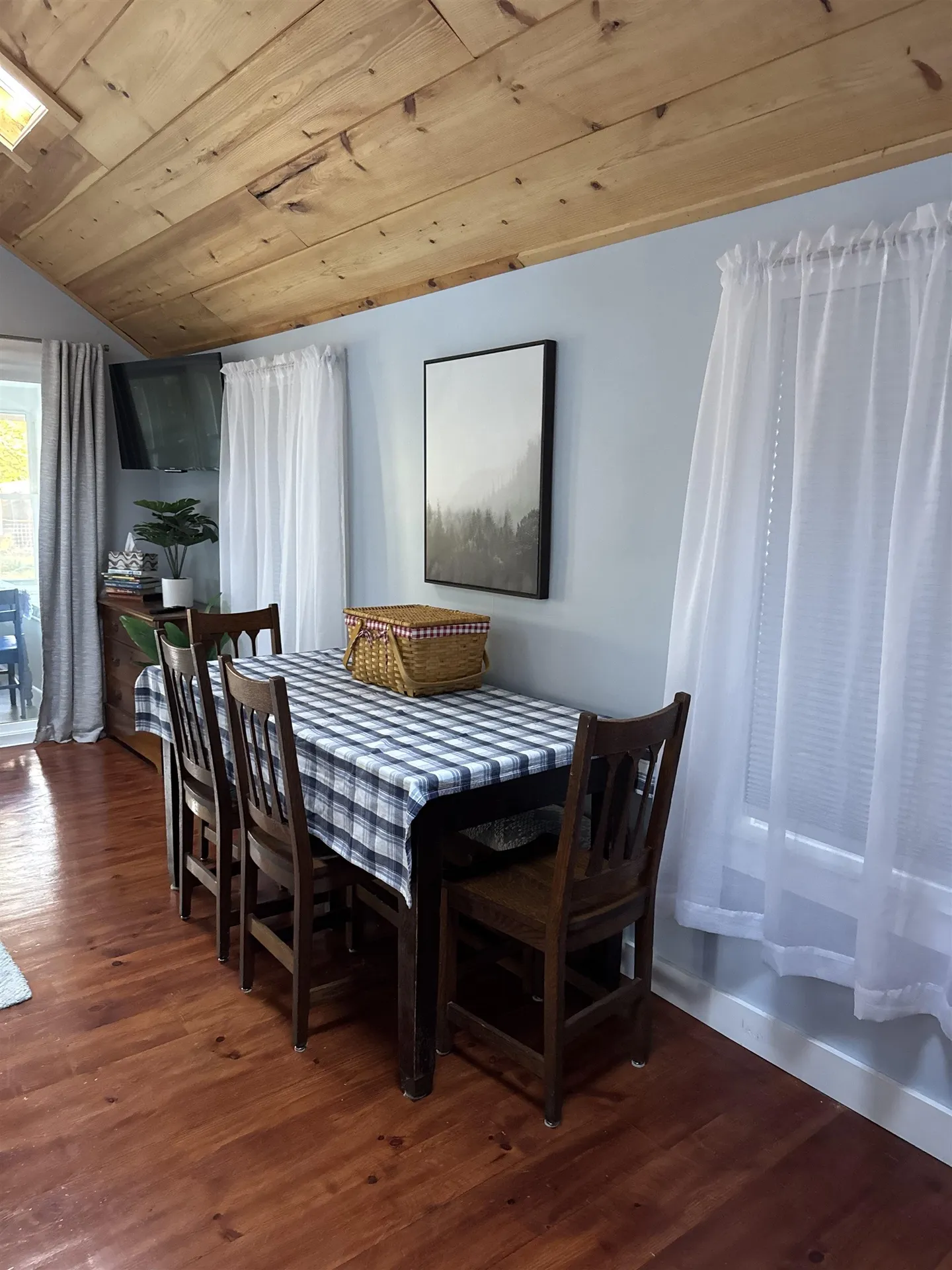 27 Shadowland Road Alstead NH 03602