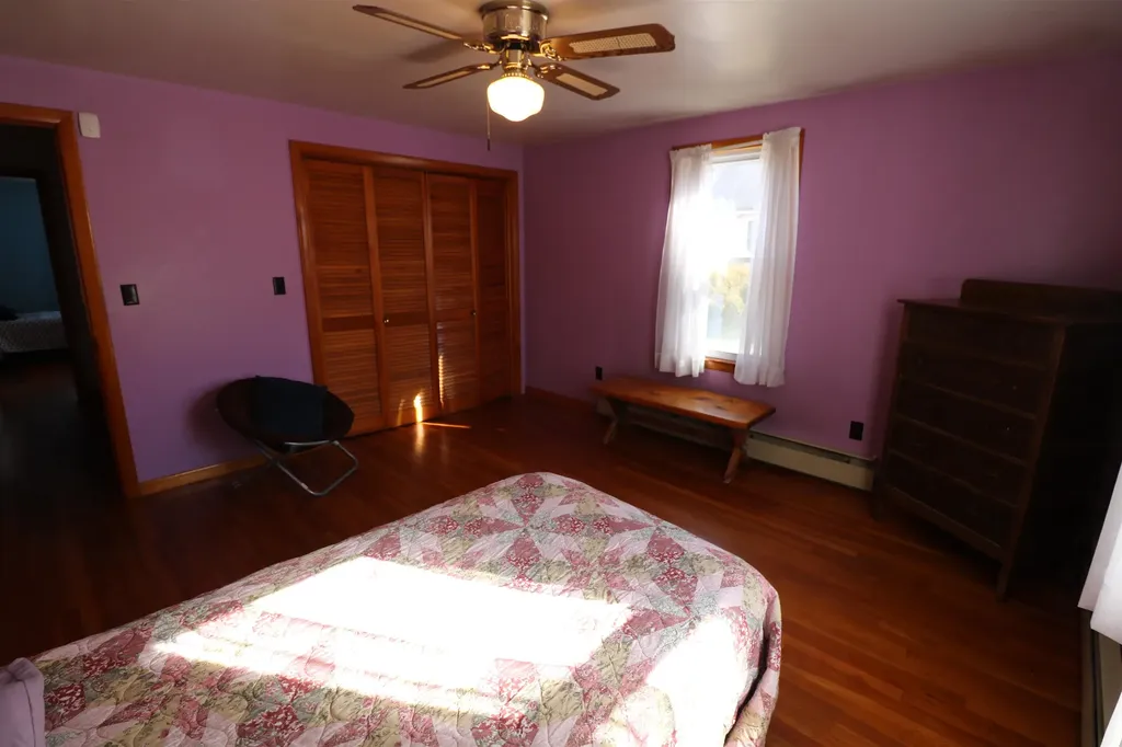 8 Cross Street Jaffrey NH 03452