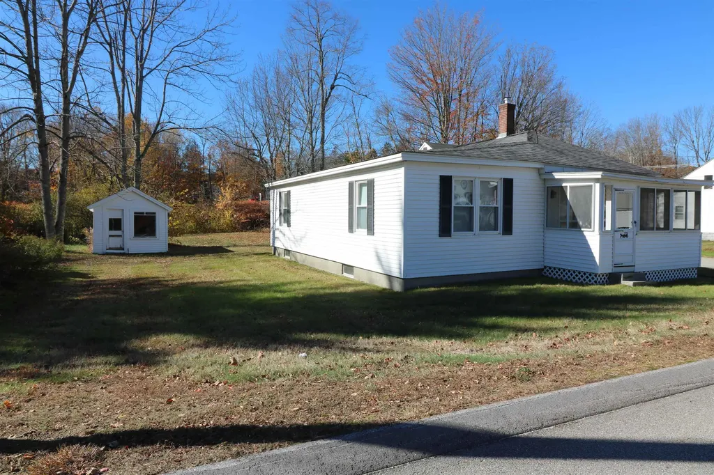 8 Cross Street Jaffrey NH 03452