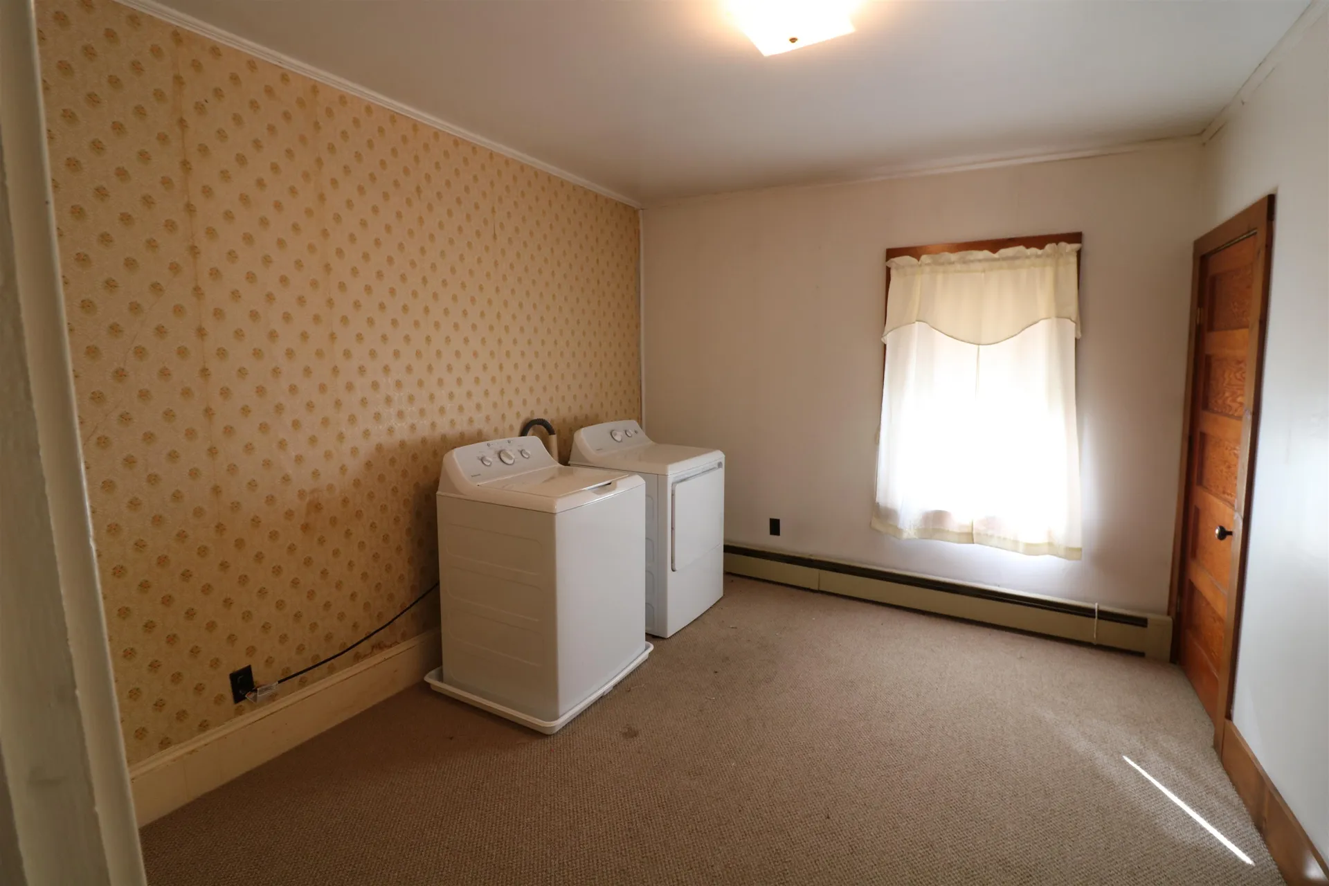 8 Cross Street Jaffrey NH 03452