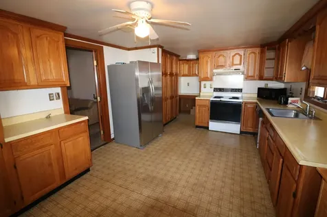 8 Cross Street Jaffrey NH 03452