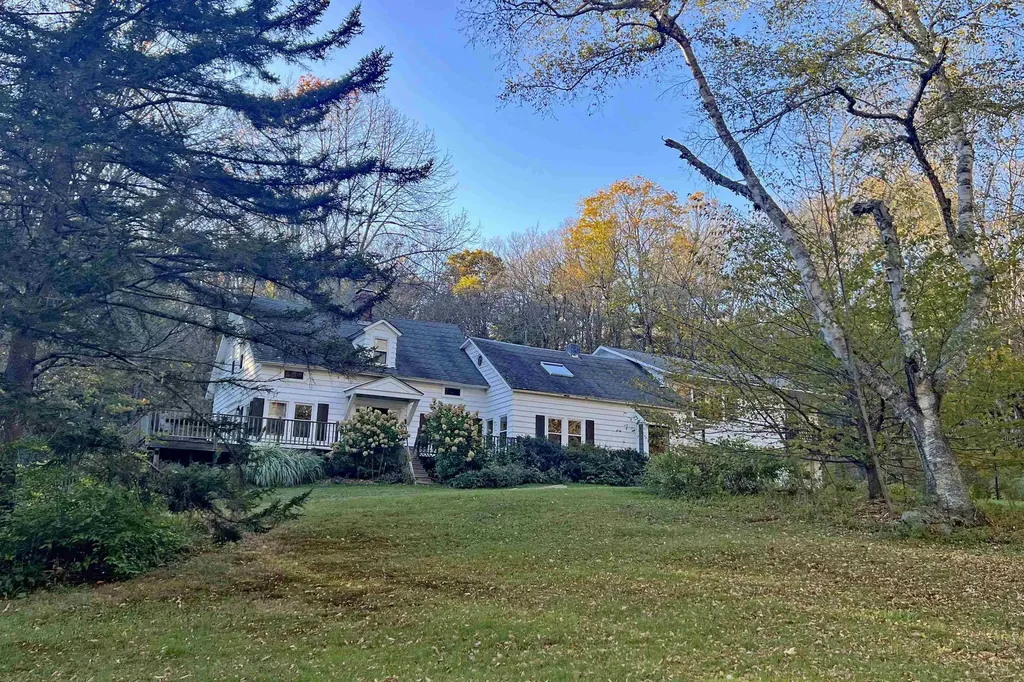 141 Piney Brook Way Marlboro VT 05301-9605