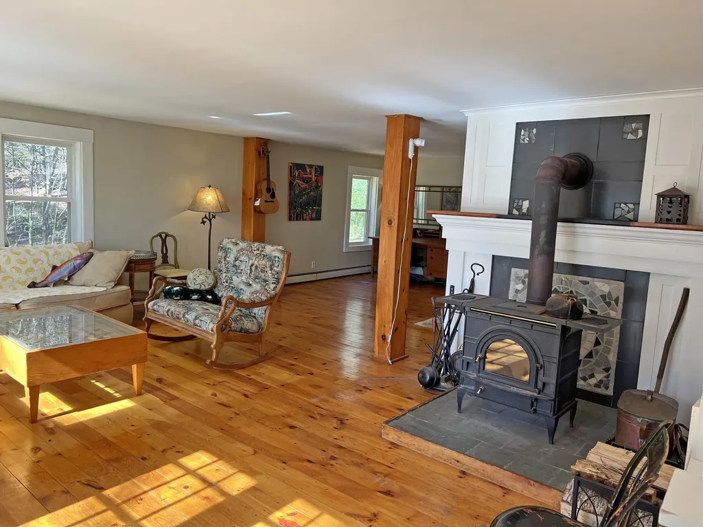 141 Piney Brook Way Marlboro VT 05301-9605