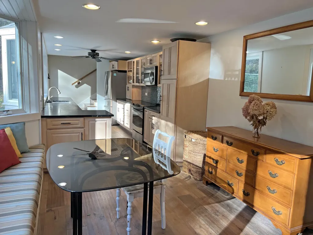 141 Piney Brook Way Marlboro VT 05301-9605