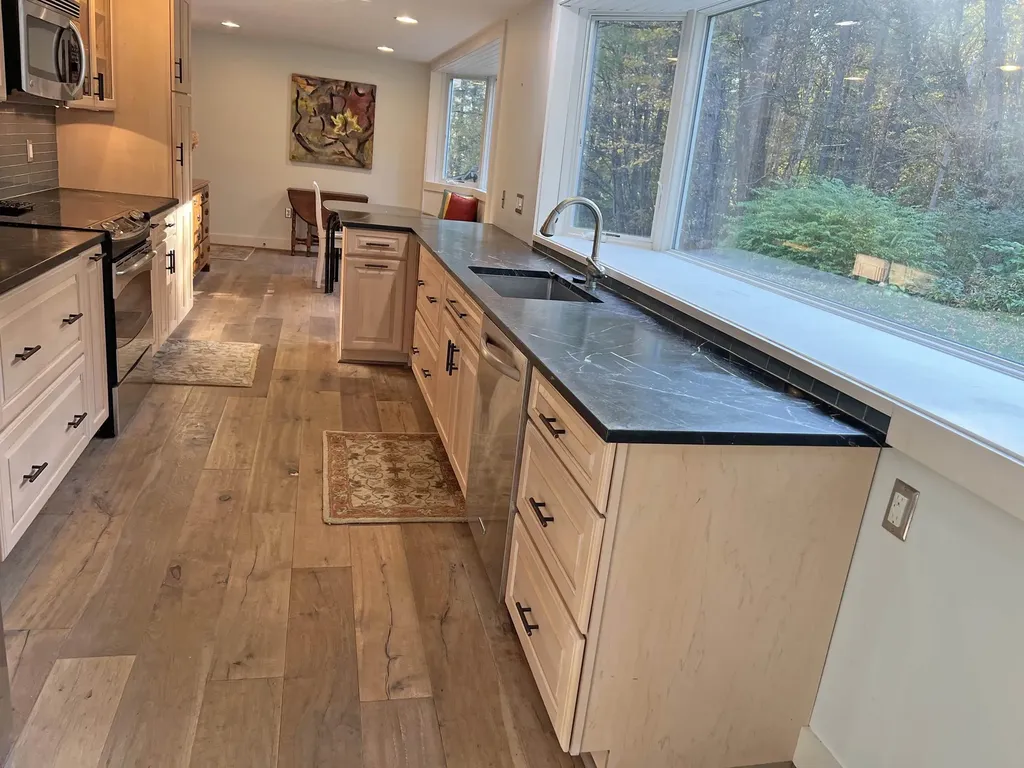 141 Piney Brook Way Marlboro VT 05301-9605