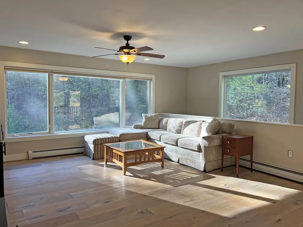 141 Piney Brook Way Marlboro VT 05301-9605