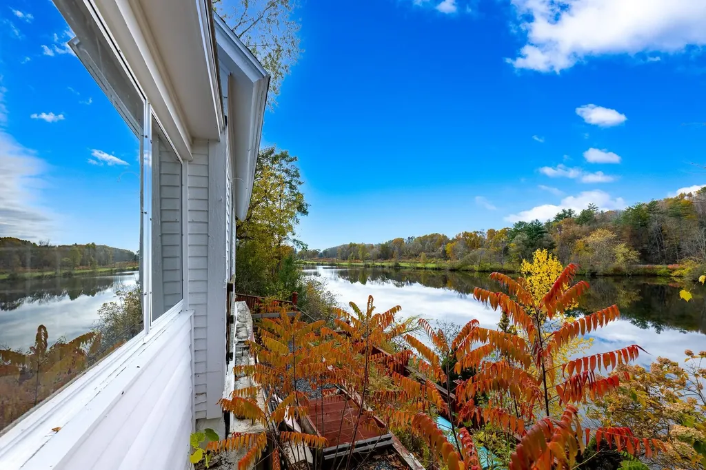 535 River Road Lyme NH 03768