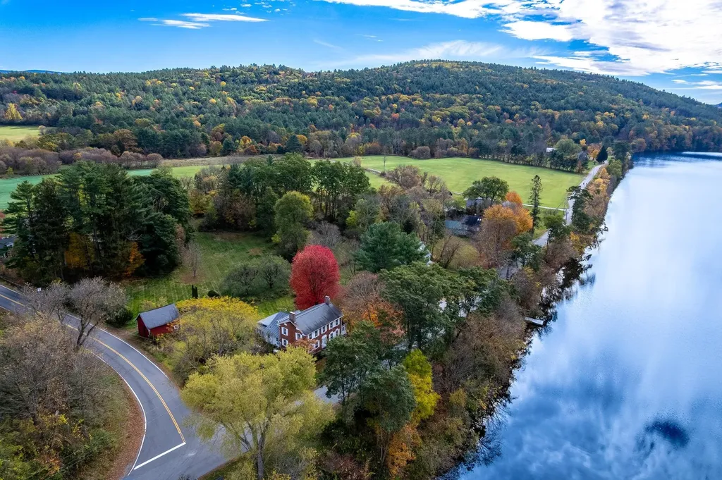 535 River Road Lyme NH 03768