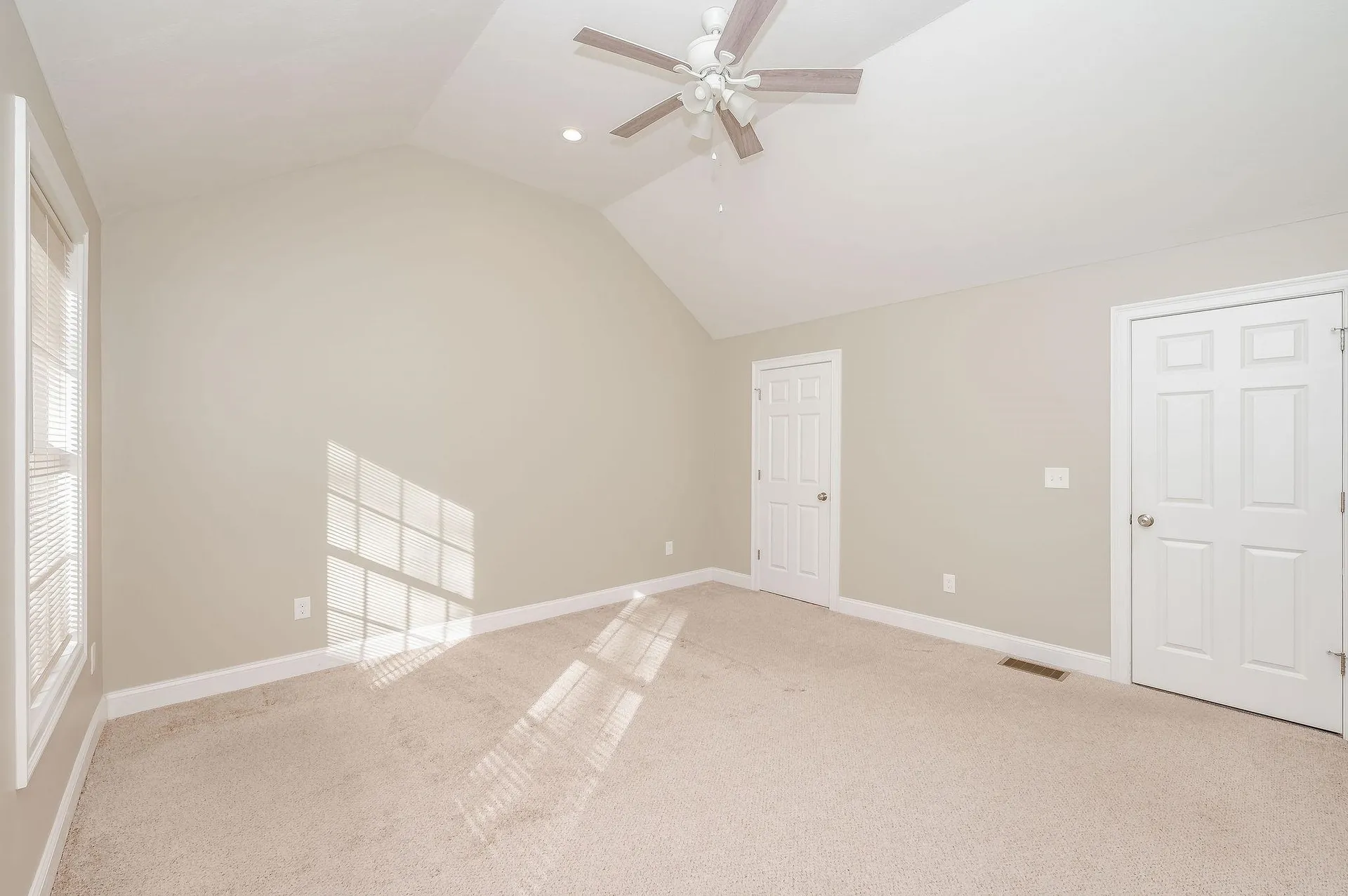 21 Cypress Circle Exeter NH 03833