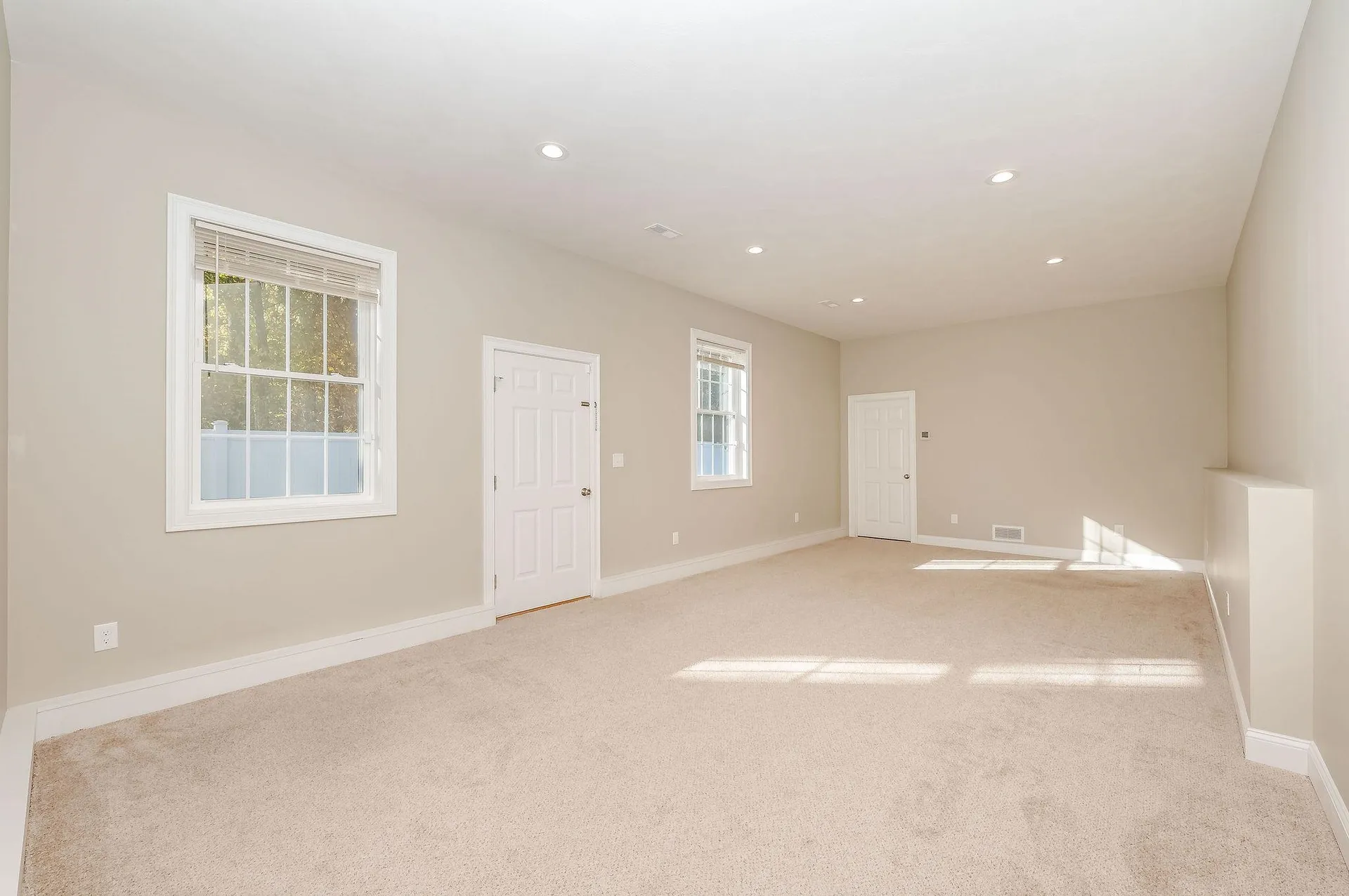 21 Cypress Circle Exeter NH 03833