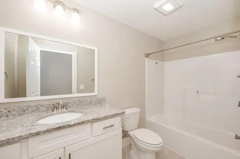 21 Cypress Circle Exeter NH 03833