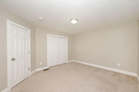 21 Cypress Circle Exeter NH 03833