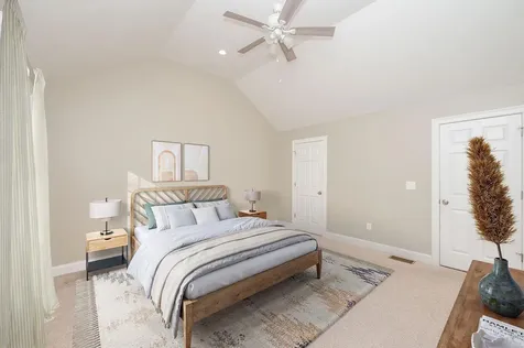 21 Cypress Circle Exeter NH 03833