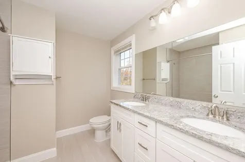 21 Cypress Circle Exeter NH 03833