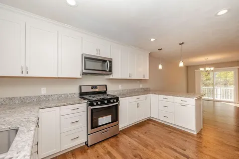 21 Cypress Circle Exeter NH 03833