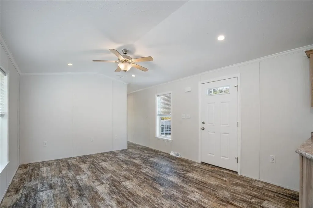 843 High Street Candia NH 03034