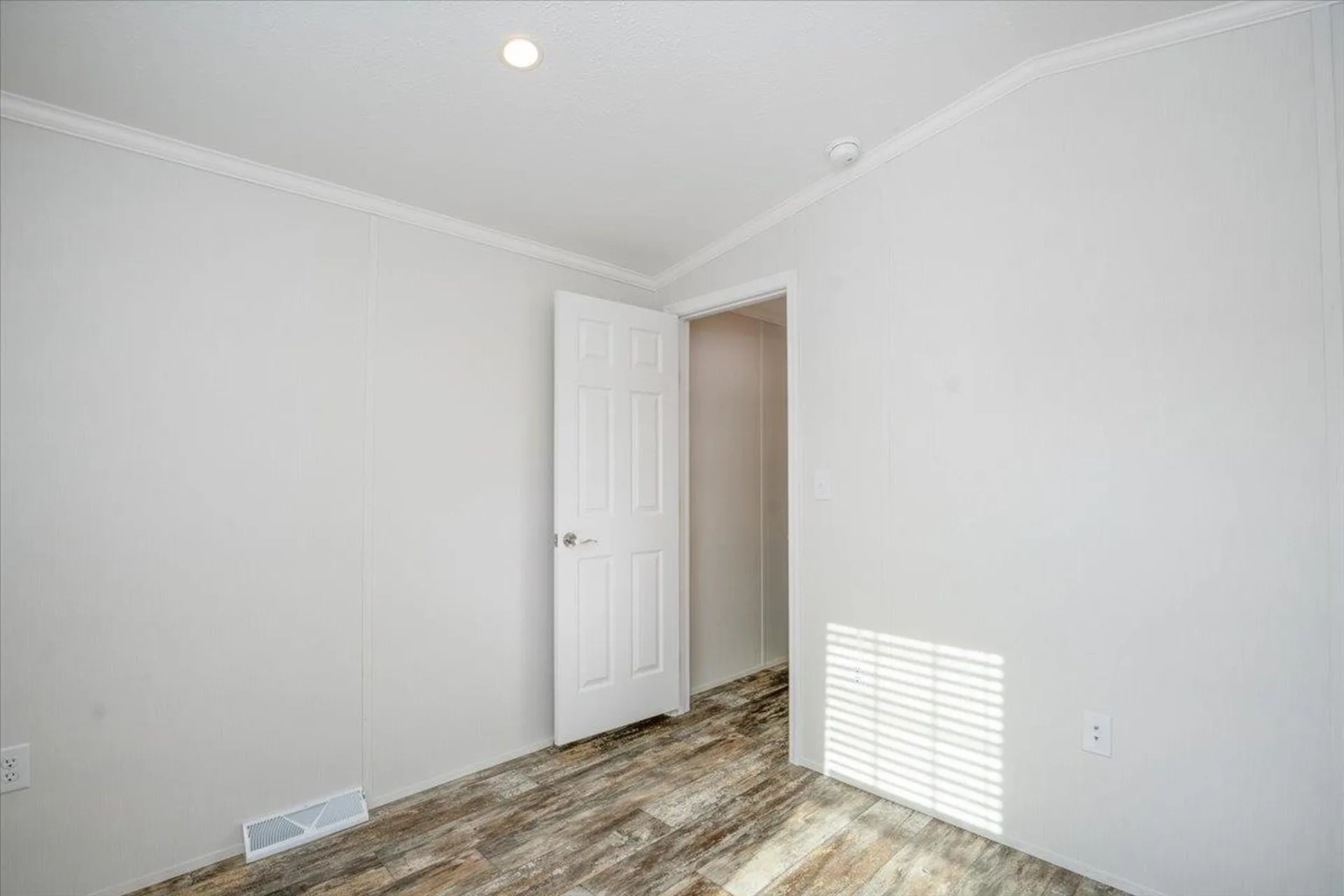 843 High Street Candia NH 03034