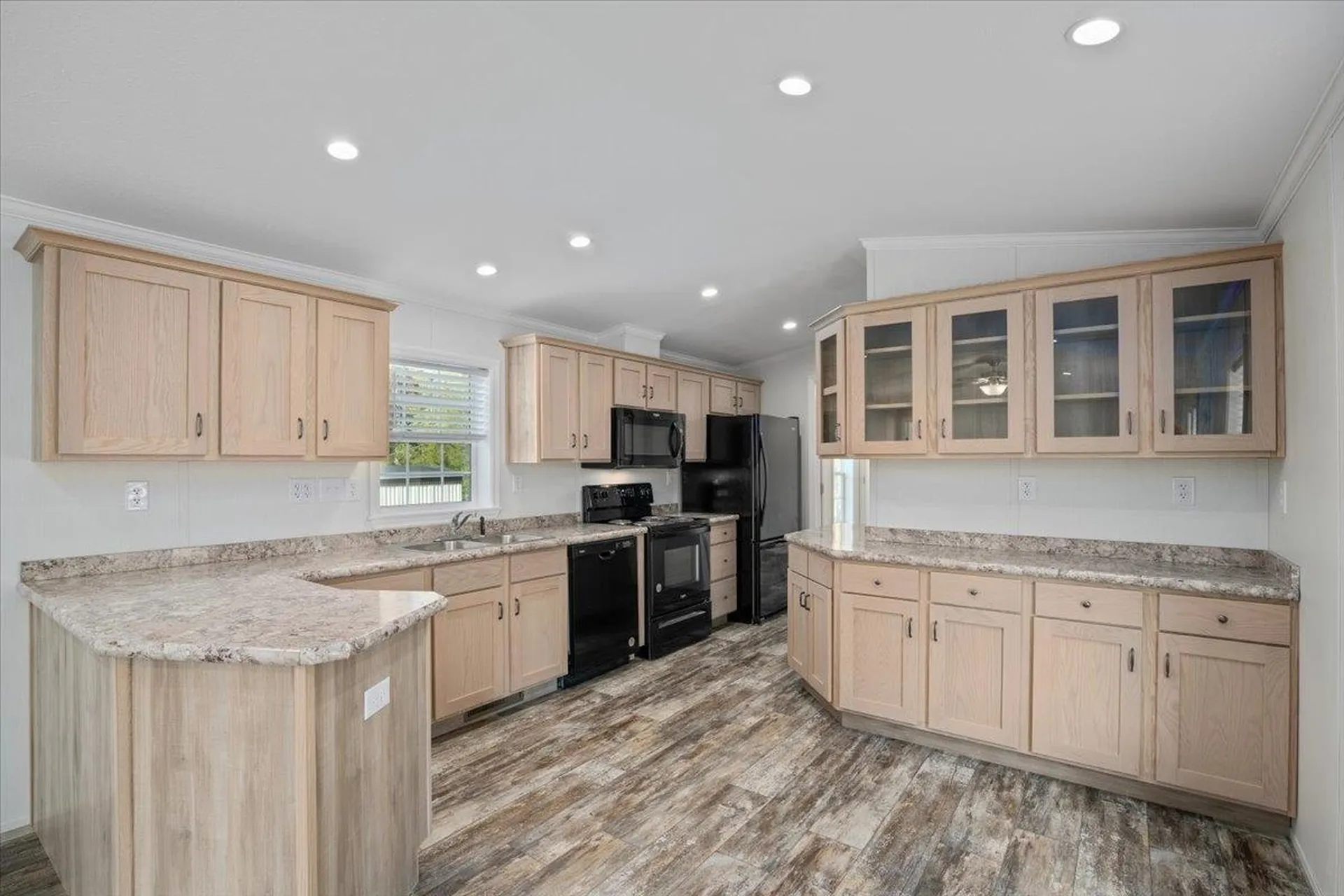 843 High Street Candia NH 03034