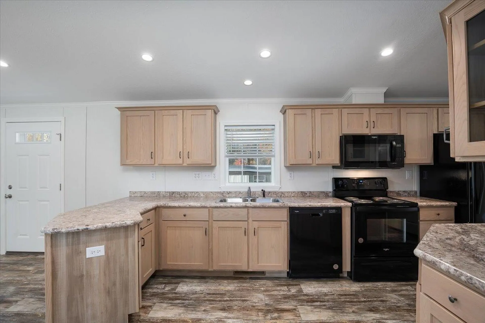 843 High Street Candia NH 03034