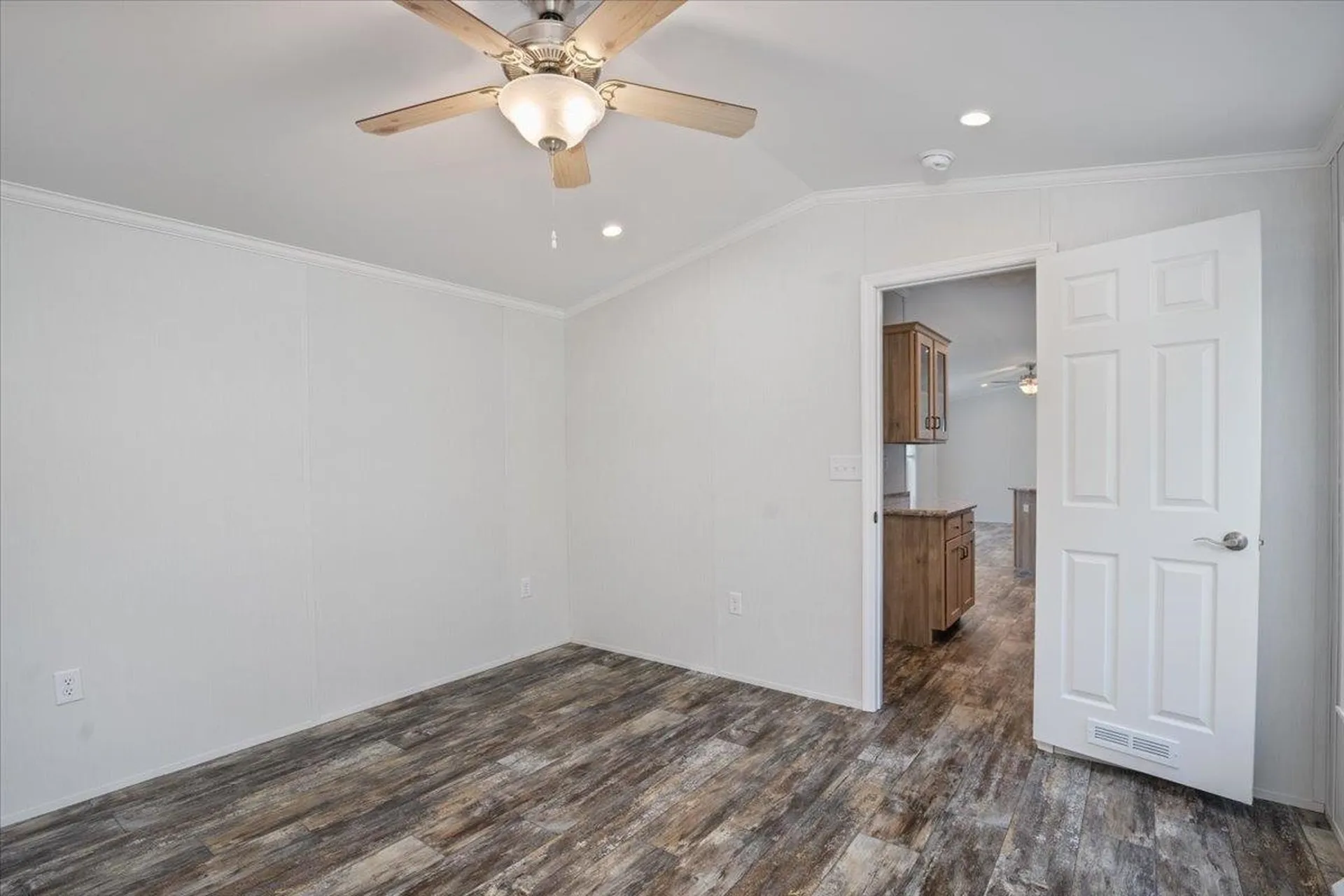 843 High Street Candia NH 03034