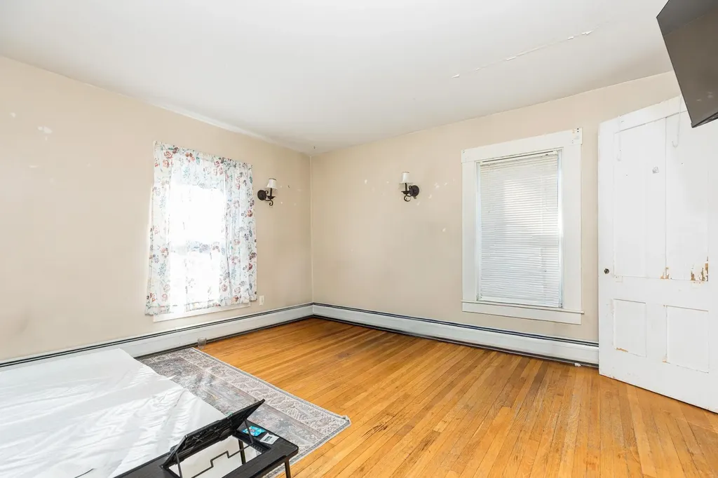 178 High Street Somersworth NH 03878