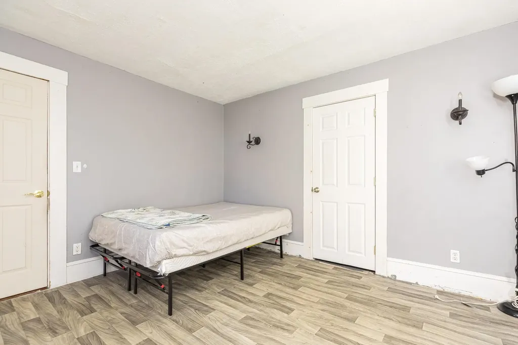 178 High Street Somersworth NH 03878