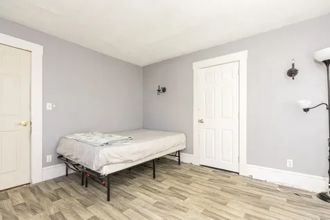 178 High Street Somersworth NH 03878