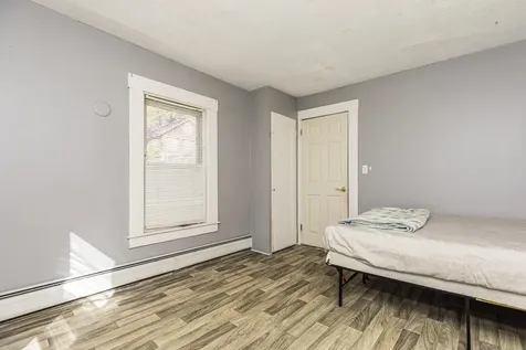 178 High Street Somersworth NH 03878