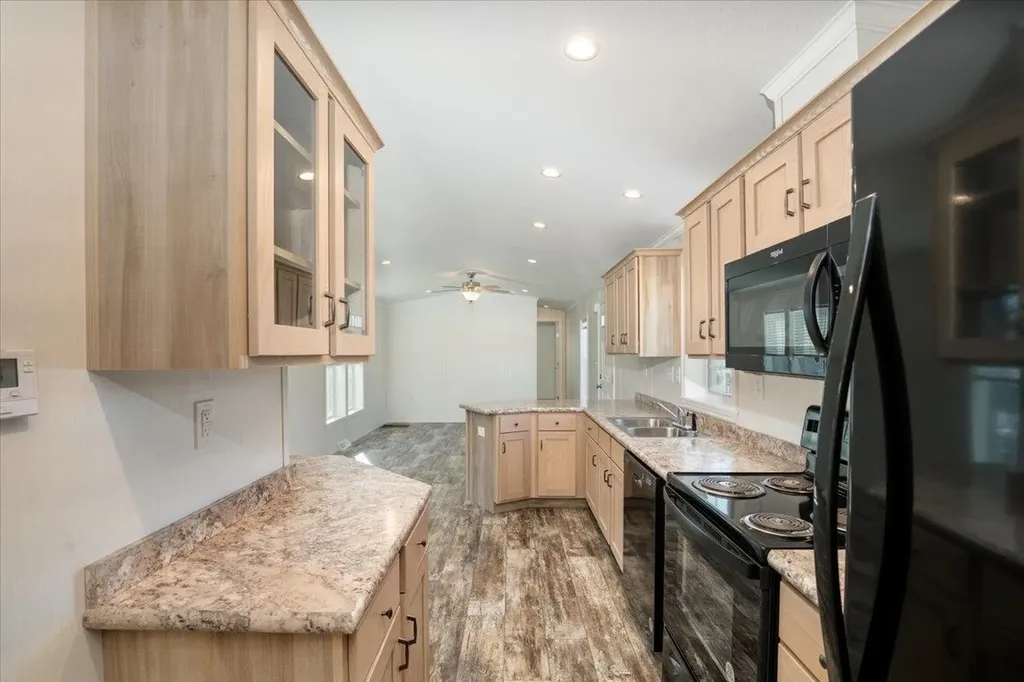 843 High Street Candia NH 03034