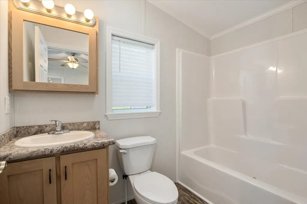 843 High Street Candia NH 03034