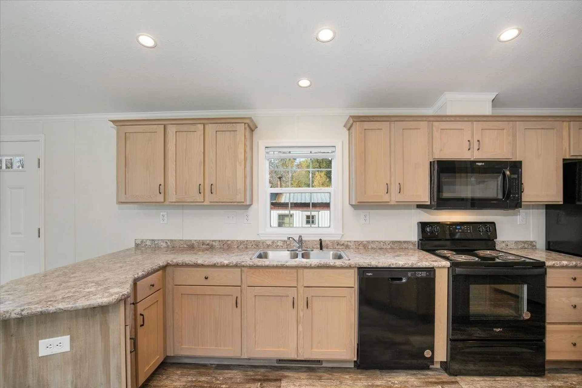 843 High Street Candia NH 03034