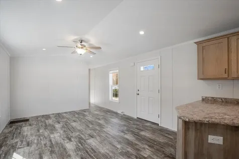 843 High Street Candia NH 03034