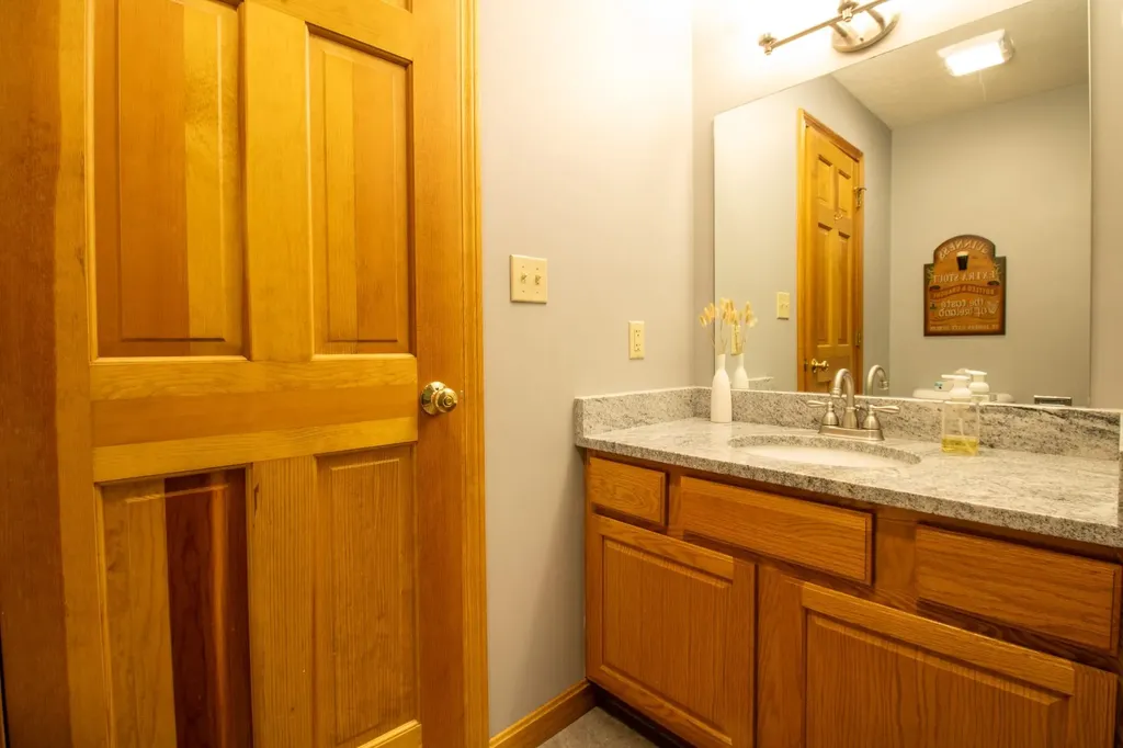 20 Jack O Lantern Drive Woodstock NH 03293